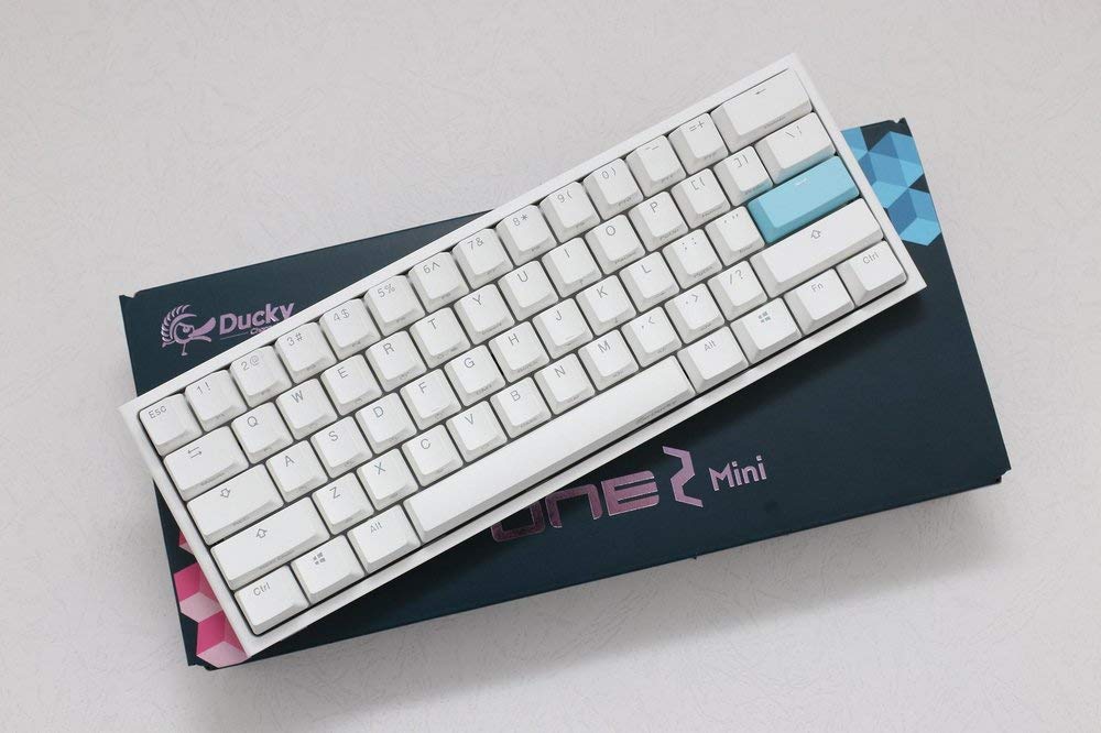 Ducky One 2 Mini, Teclado mecânico para jogos RGB Mini 60% Cherry